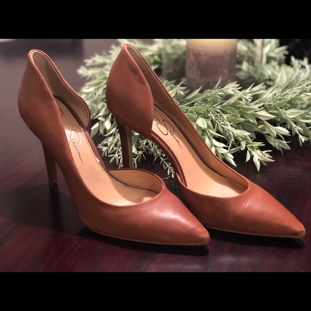 Jessica Simpson Brown Pumps